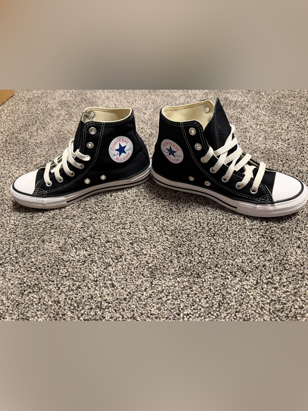 Converse Chuck Taylor All Star High Top Black/White Kids Size 2 Lace-Up